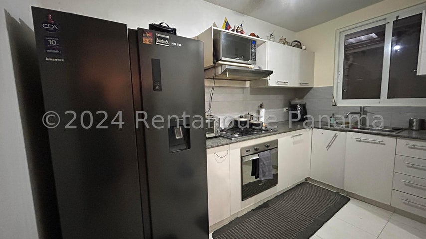 Incredible Apartment in Versalles